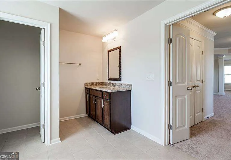 4215 Miramount Overlook — Photo 32