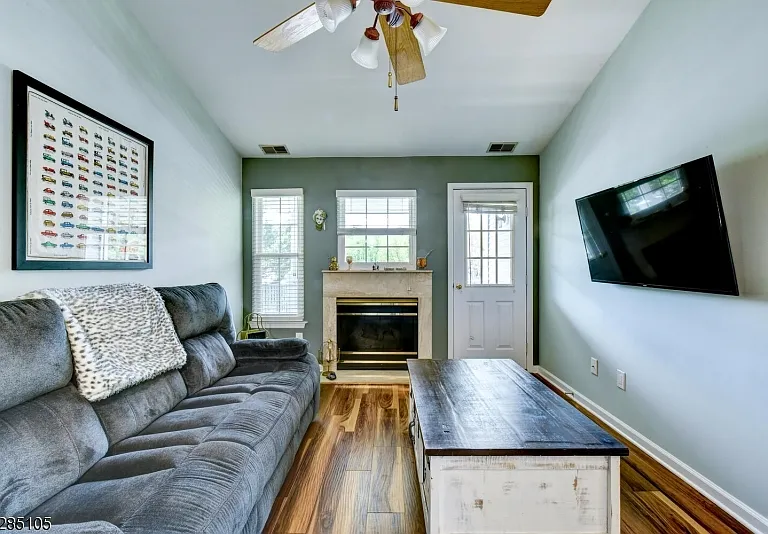 5803 Tudor Dr — Photo 23