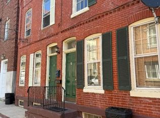 8 Peace St, Trenton, NJ