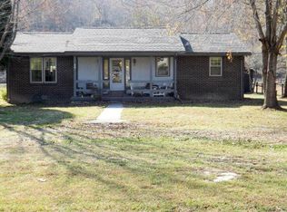 971 Flat Gap Rd, Berea, KY 40403