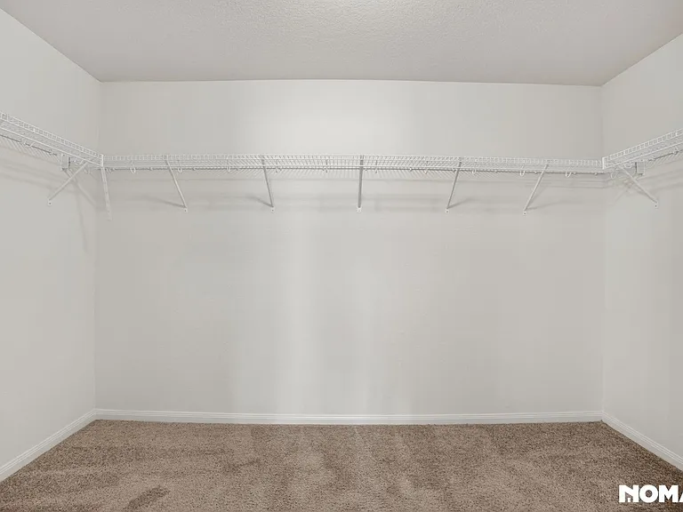 2331 Golden Brandy Ln — Photo 10