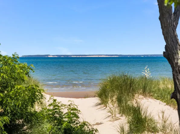40 Linger Longer Cartway, Brewster, MA 02631