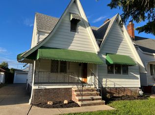 7202 Brownfield Dr, Parma, OH 44129