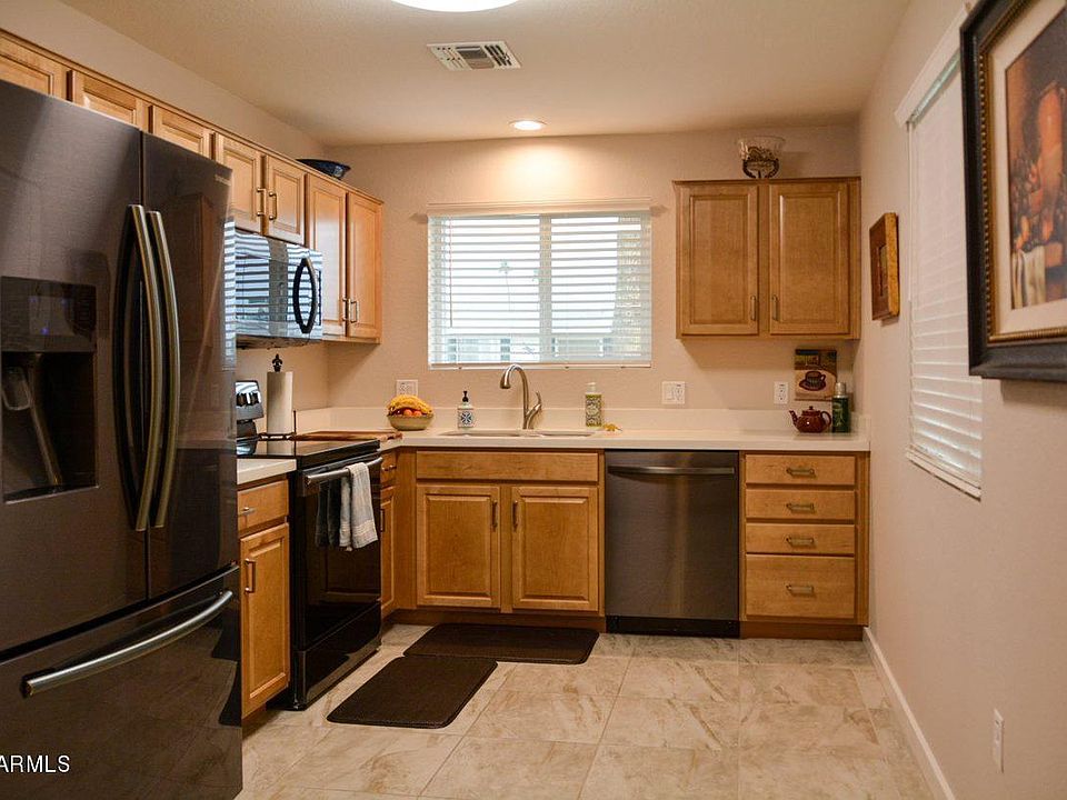 1st image of 10531 W Clair Dr