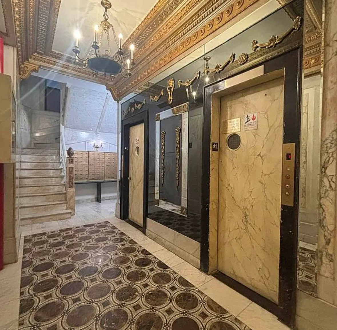 162 West 54th Street — Photo 3