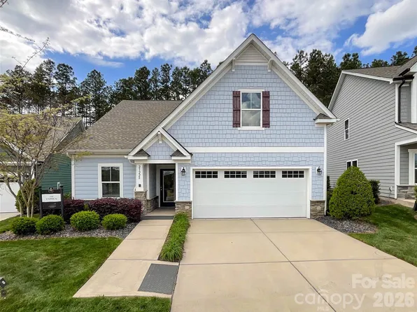 21228 Sanctuary Dr, Lancaster, SC 29720