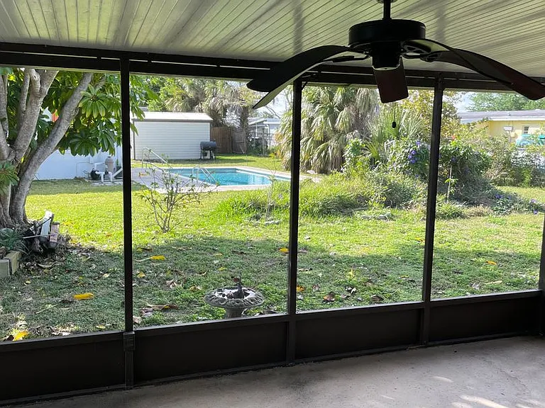 2171 Birchcrest Blvd — Photo 16