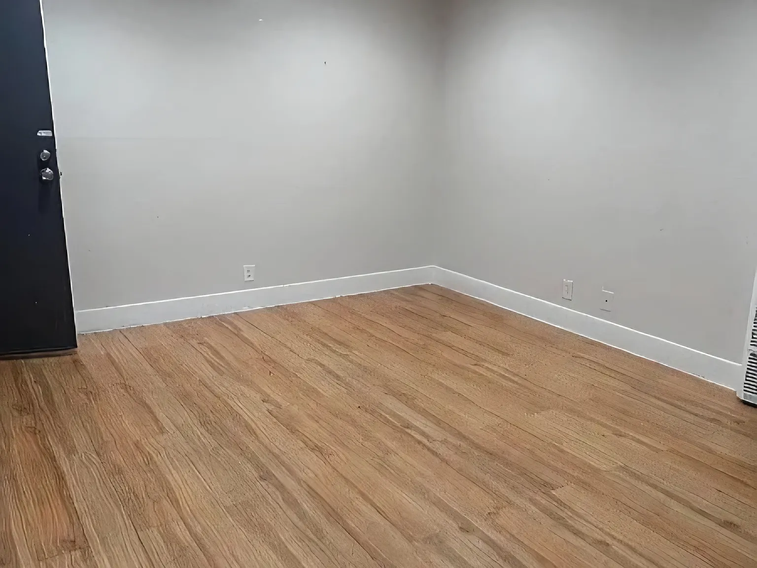 2 bed, 850 sqft, $2,650 — Photo 4
