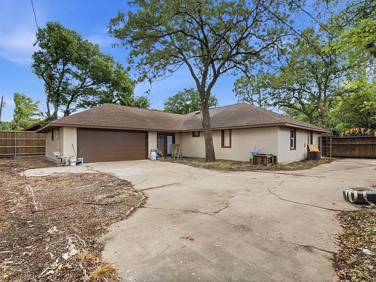 500 Bent Tree Ct — Photo 16