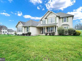 1195 Saddleback Rd, York, PA 17408