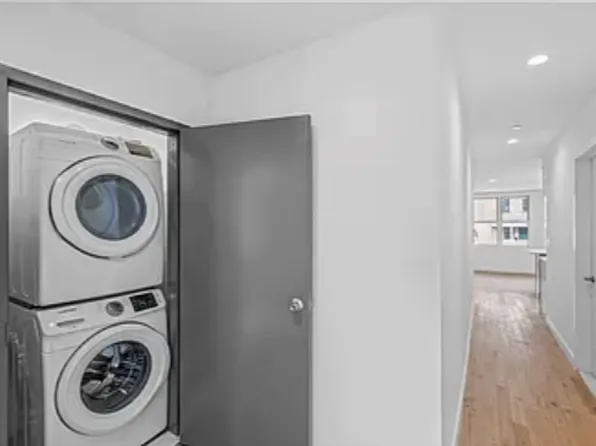 2477 Ocean Avenue image 5 of 5