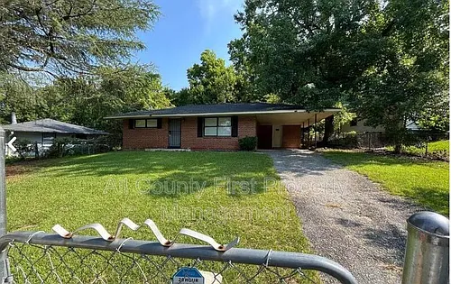 1623 Sherrill Dr Photo 1