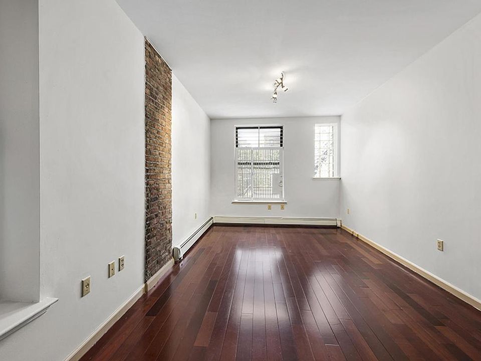 2nd image of 2119 Frederick Douglass Blvd APT 2A