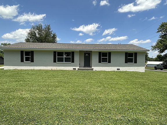 4th image of 900 Sunset Dr