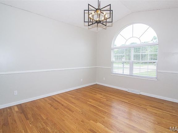 5th image of 26266 Rambling Ln
