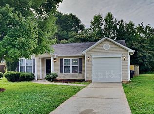 3582 Sydney Oaks Dr, Browns Summit, NC 27214