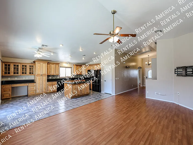 9714 W Heber Rd — Photo 8