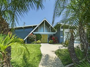 348 S Poppy Ln, Glendora, CA 91741