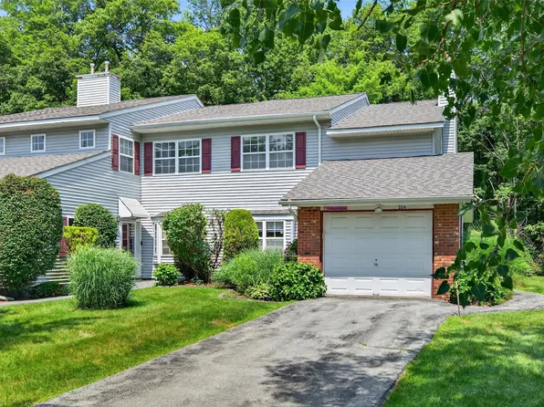 226 Eagleton Drive, Monroe, NY 10950