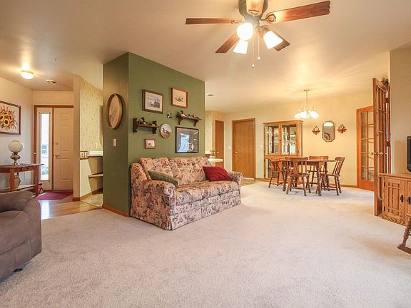4th image of 107 Oxford Ln