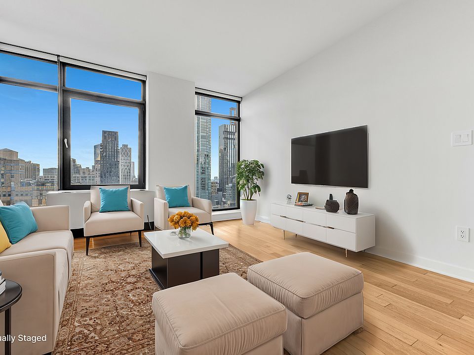 1st image of 49 E 34th St #29B