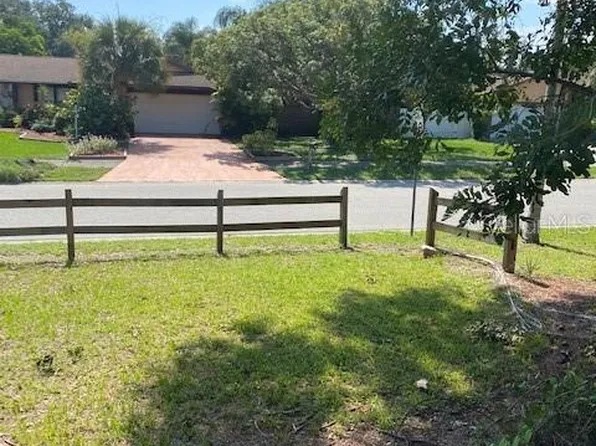 7024 Alderwood Dr, Sarasota, FL 34243