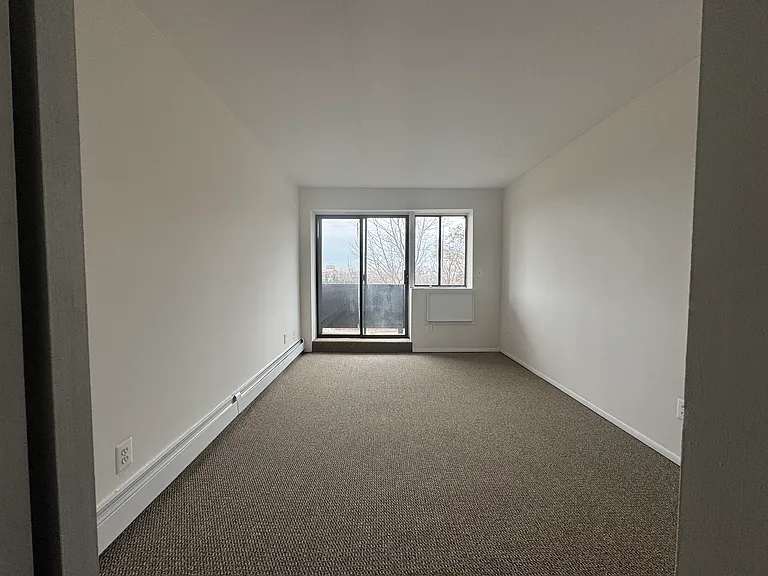 56-07 Clover Pl #3L — Photo 11