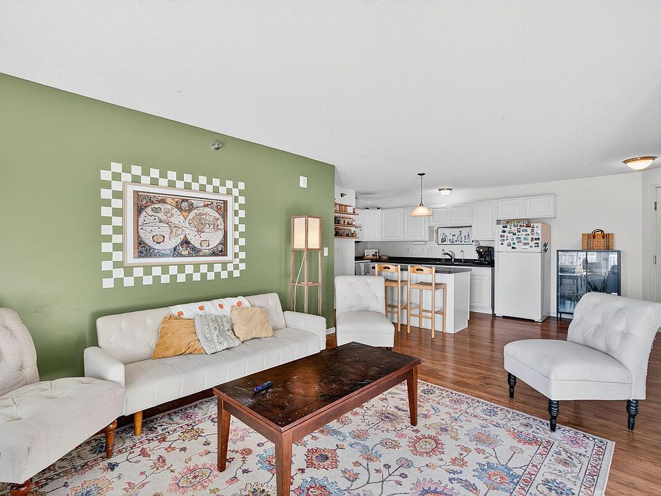 1st image of 1976 29th Pl NW APT 201