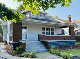 517 S 21st St, Terre Haute, IN 47803