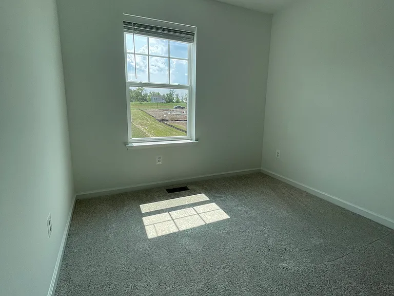 70 Marabou Rd — Photo 8