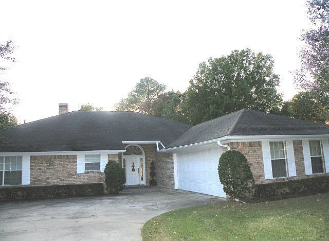 1st image of 708 Augusta Dr