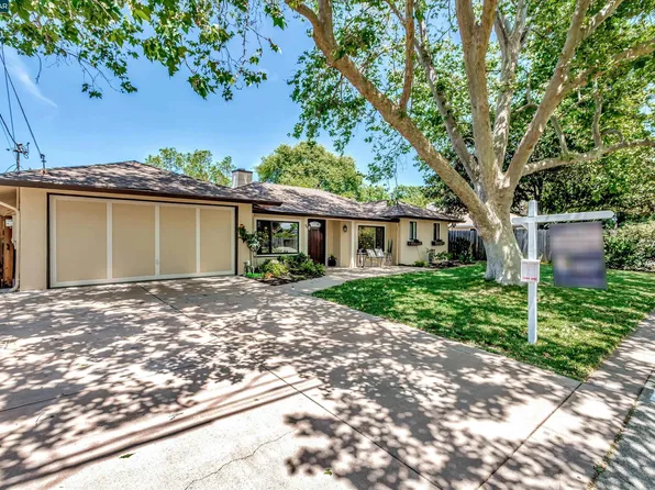 94 Jennie Dr, Pleasant Hill, CA 94523
