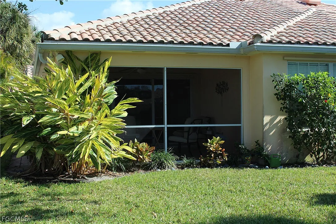 2 bed, 2.0 bath, 1540 sqft, $4,250 — Photo 2