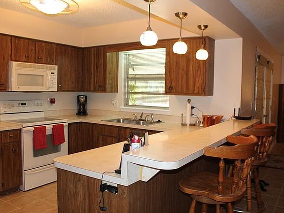 5th image of 1841 Lake Hill Cir