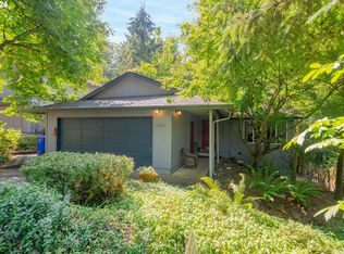 4424 SW Freeman St, Portland, OR 97219