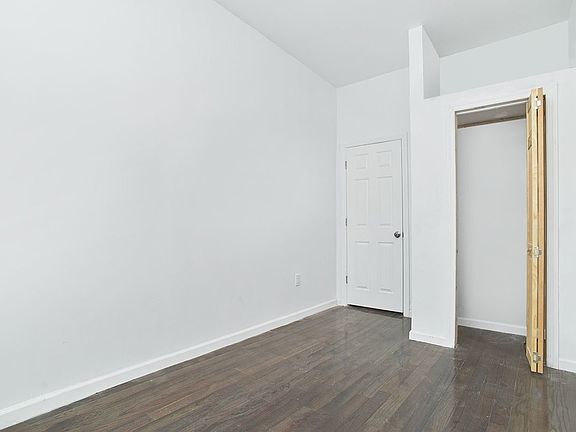 5th image of 808 Greene Ave APT 1A