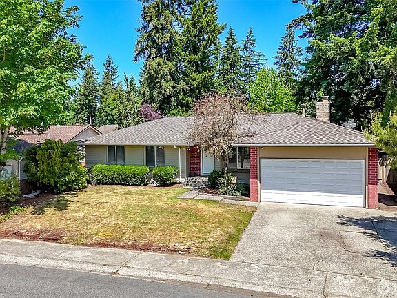 2nd image of 15836 SE Fairwood Boulevard