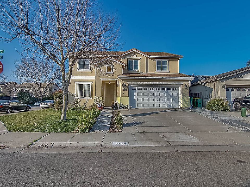 1st image of 2703 Hedo Pl