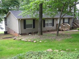 891 Hawthorne Dr, Bracey, VA 23919