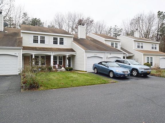 2nd image of 237 Ivy Meadow Ct
