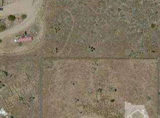 5920 Rancho Rd, Phelan, CA 92371