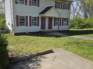 1406 School St W, Columbia, TN 38401