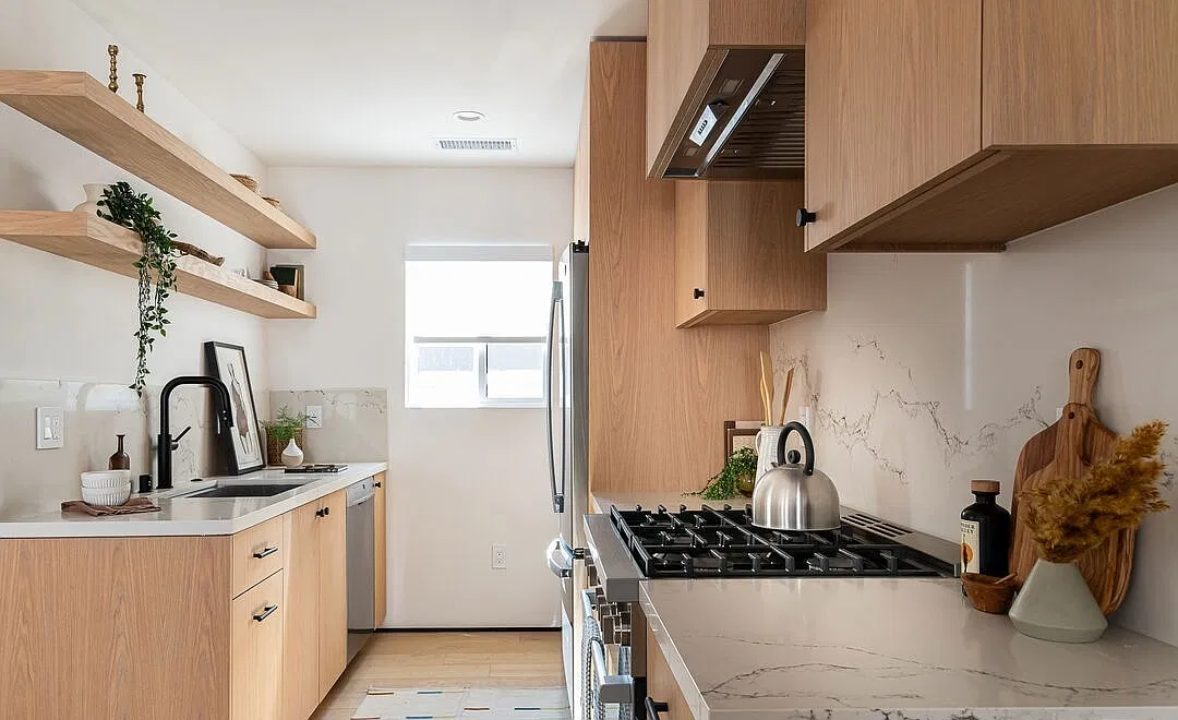 1 bed, 850 sqft, $4,200 — Photo 3