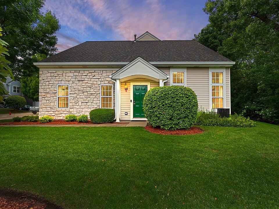 1st image of 246 Rainier Way