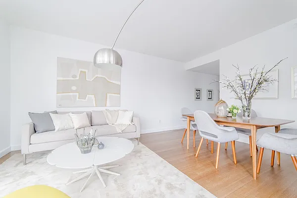 Sold by Compass | media 20