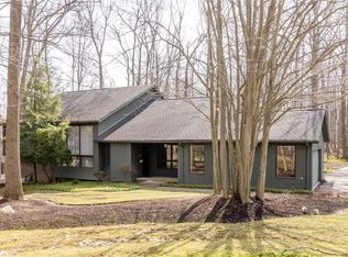 30800 Ainsworth Dr, Pepper Pike, OH 44124