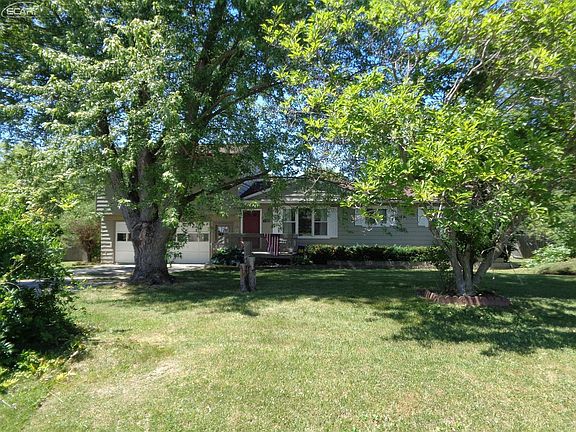 2nd image of 7305 Newport Dr