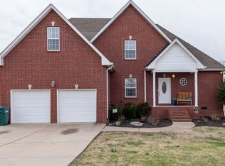 224 Honeysuckle Ln, Lebanon, TN 37087
