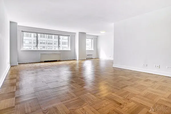 Rented by Anchor Associates | media 18