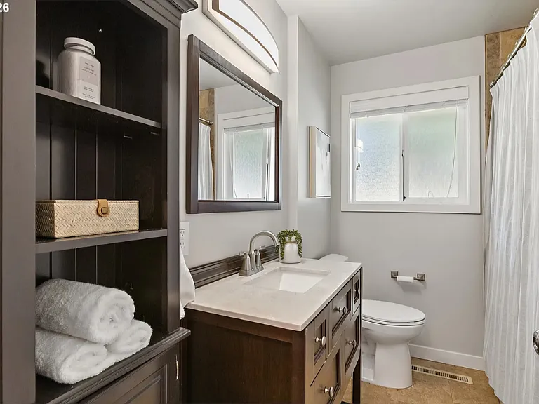 2140 SW Knollcrest Dr — Photo 11